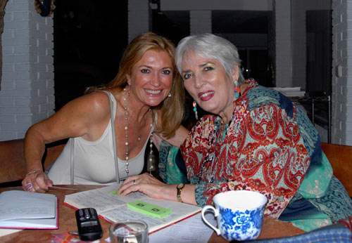 xie-and-pretty-mature-blonde-woman